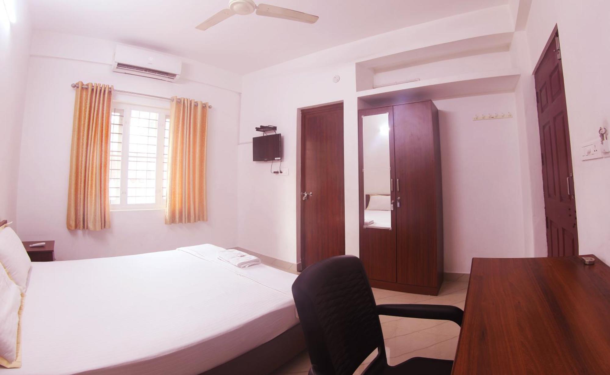 Noah'S Ark Hotel Kochi Exterior foto